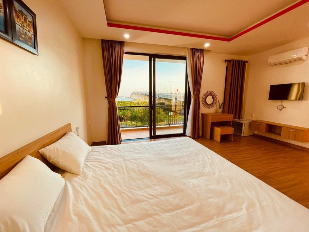 le riverside villa hoi an17