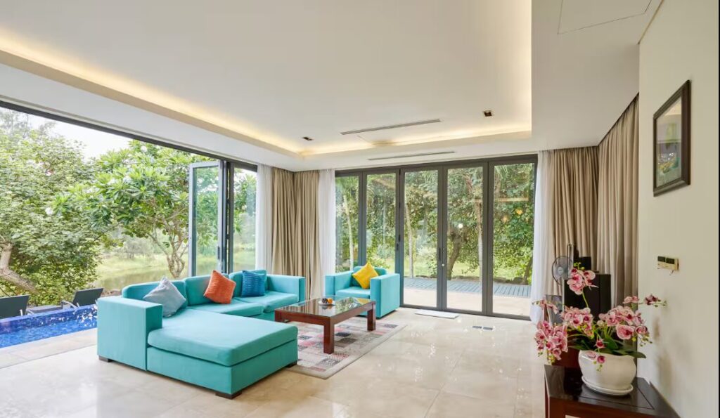 Hometown Sapphire Villa Da Nang