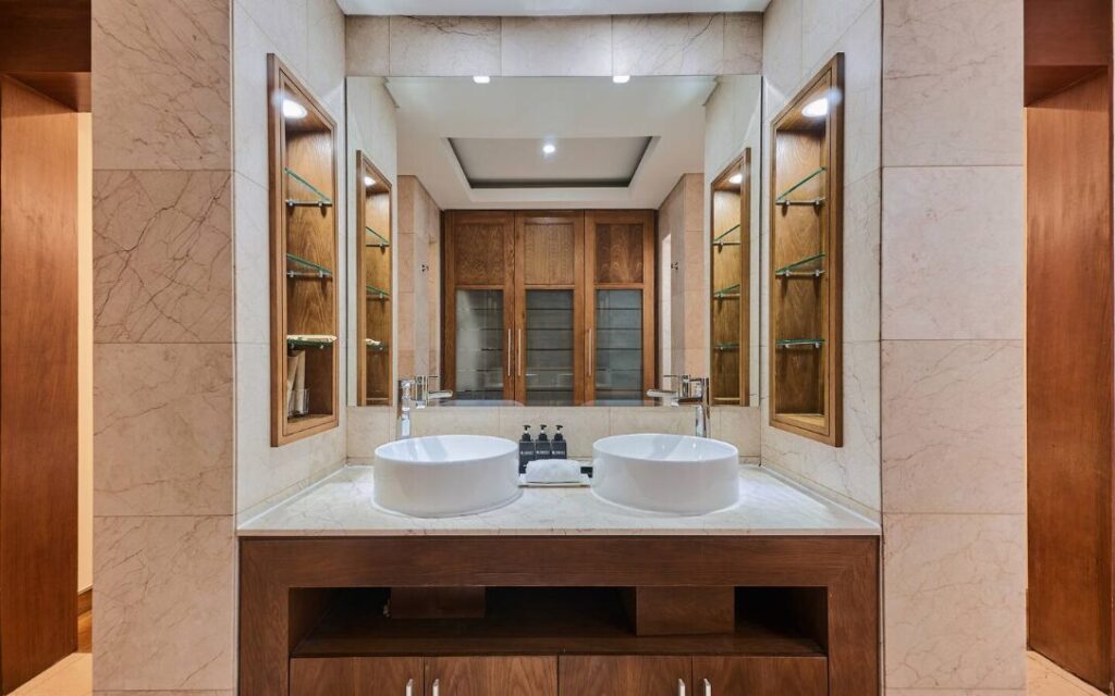 Hometown Sapphire Villa Da Nang