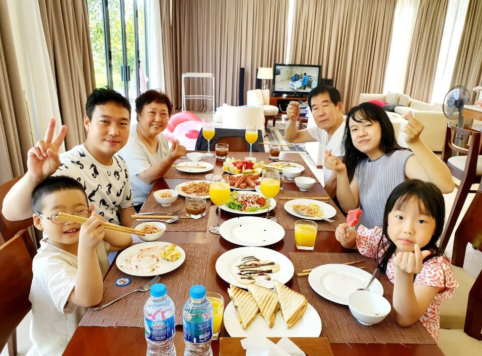 Hometown Sapphire Villa Da Nang