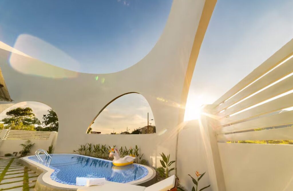 Hometown Serenity Villa Da Nang